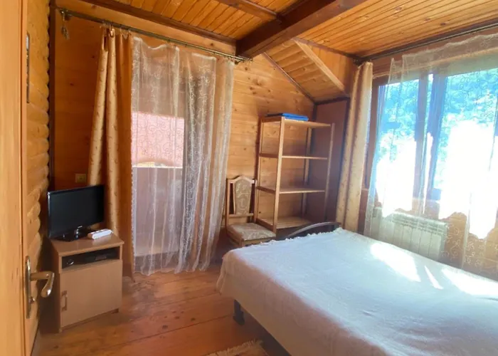 Nyaraló гірський